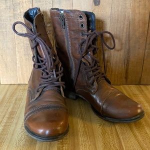 Steve Madden Combat Boots. Size 6 1/2